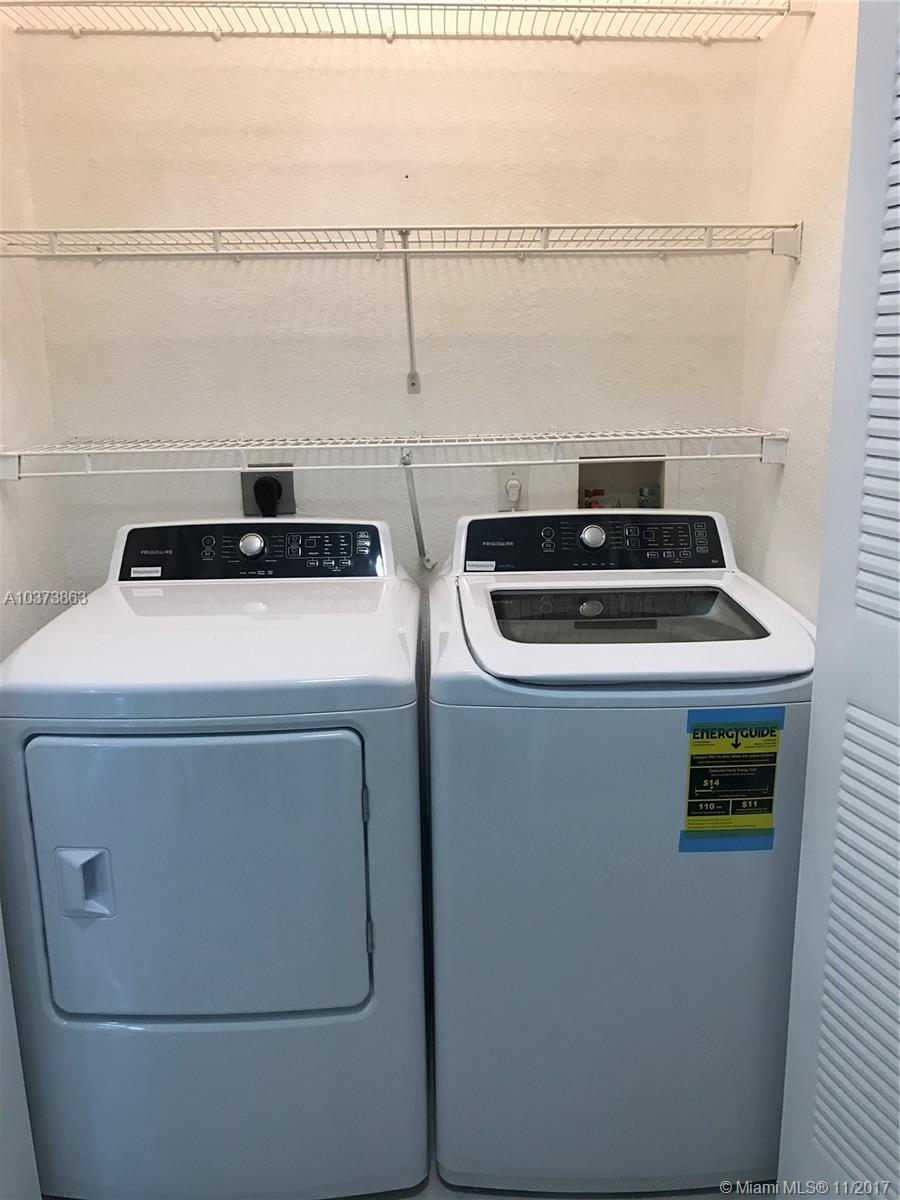 GABRIELLA CONDO CENTER - Residential