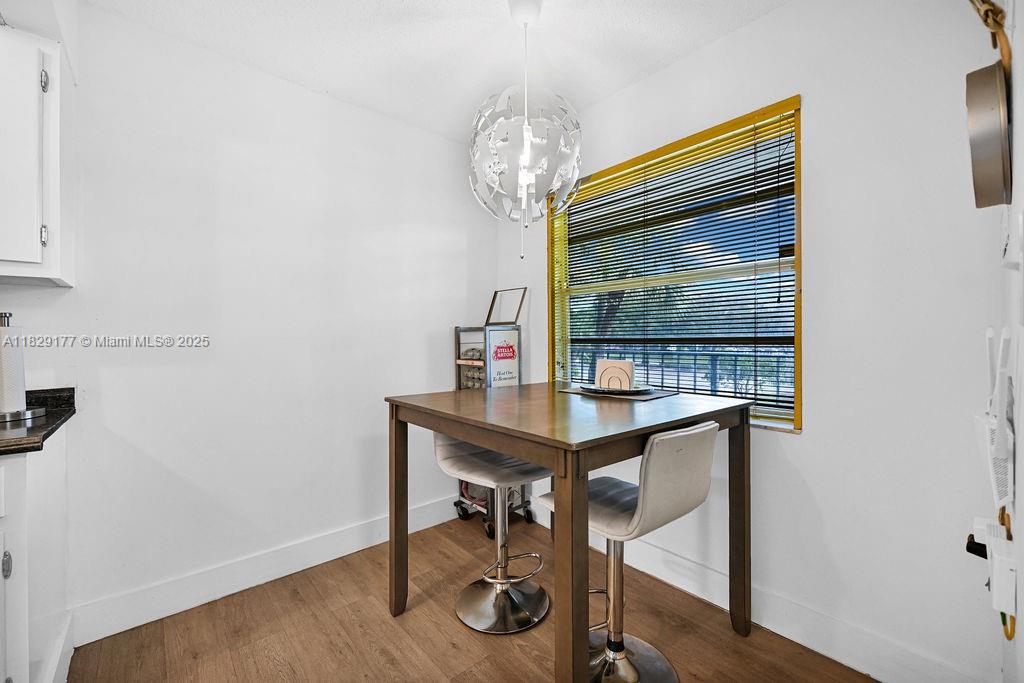 CYPRESS CHASE CONDO NO 6 - Residential