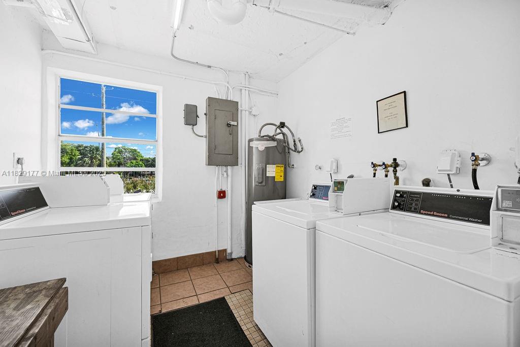 CYPRESS CHASE CONDO NO 6 - Residential