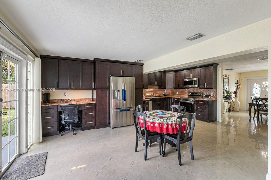 LIBERTY PARK ESTATES SEC - Residential