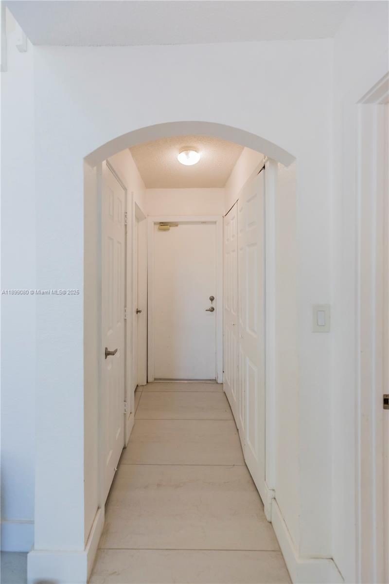 SAPPHIRE SHORES-SAPPHIRE - Residential