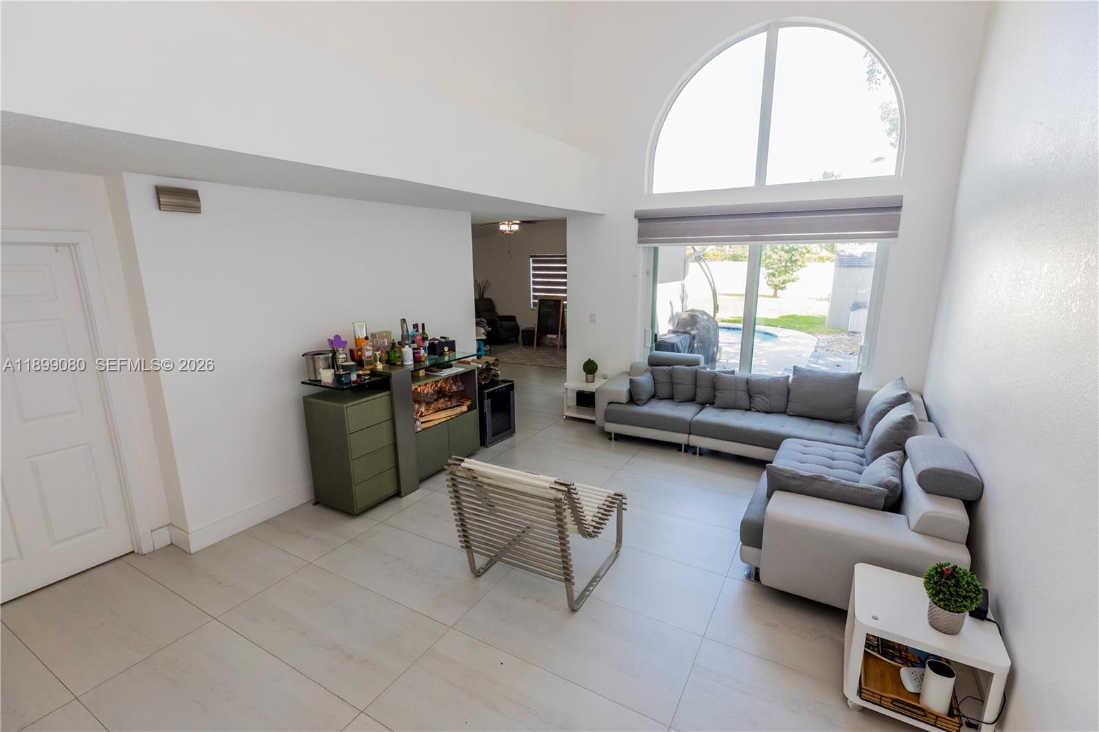 SAPPHIRE SHORES-SAPPHIRE - Residential