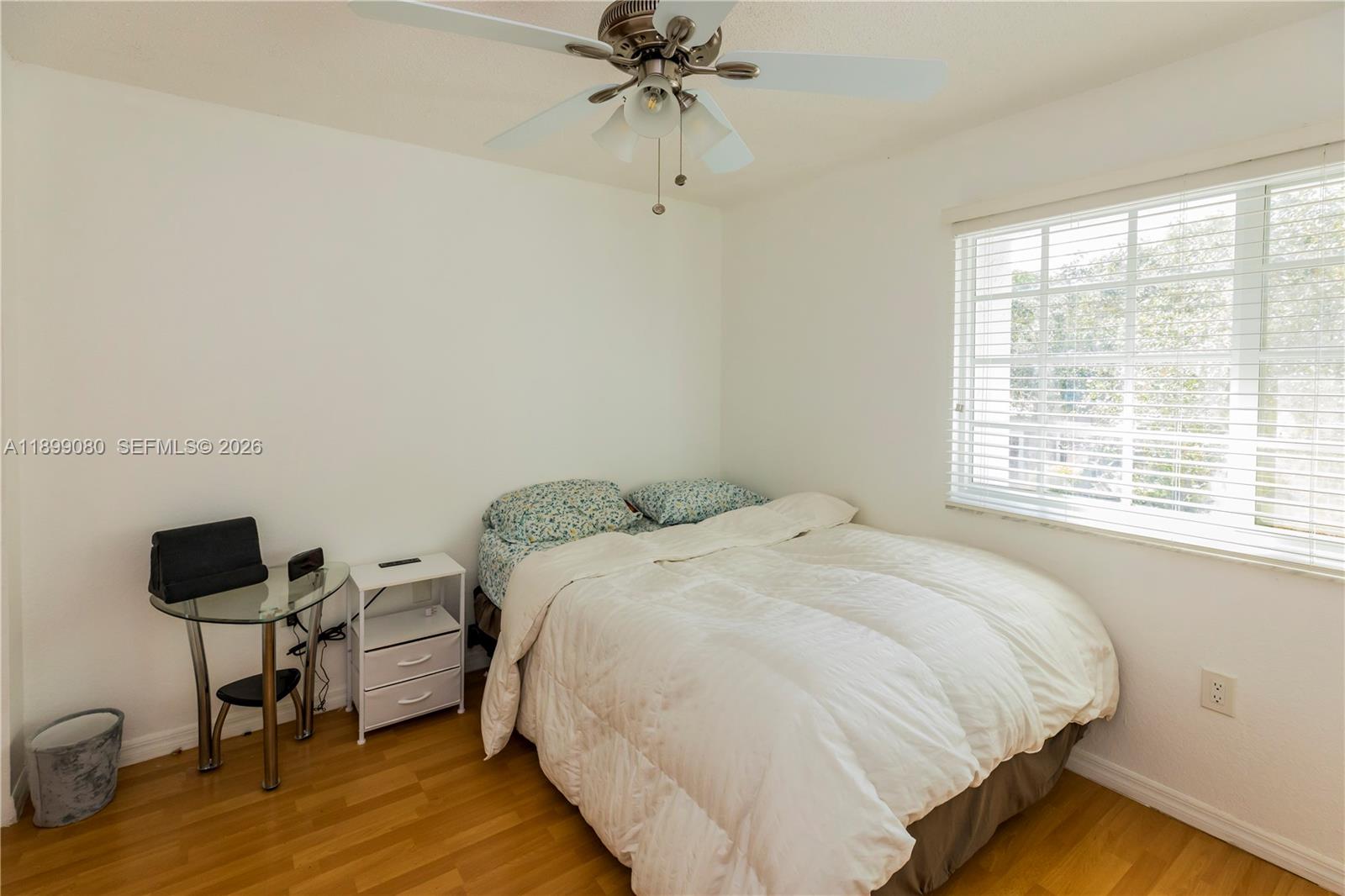 SAPPHIRE SHORES-SAPPHIRE - Residential