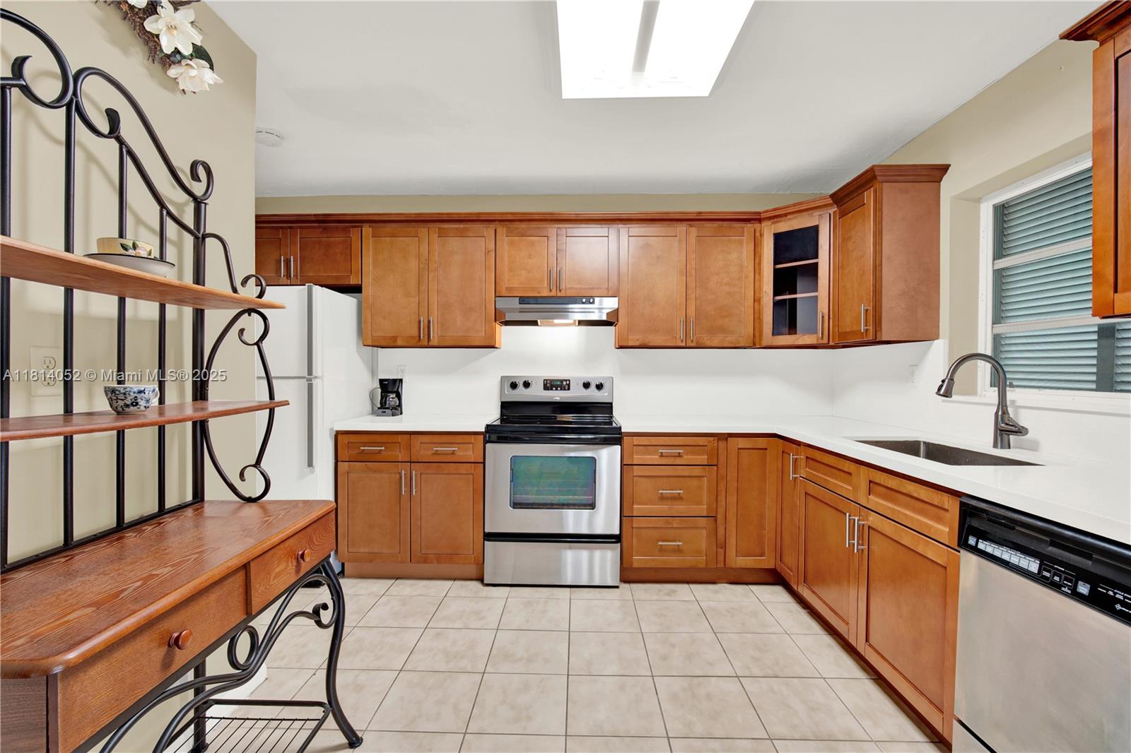 BEL AIRE SEC 16 - Residential