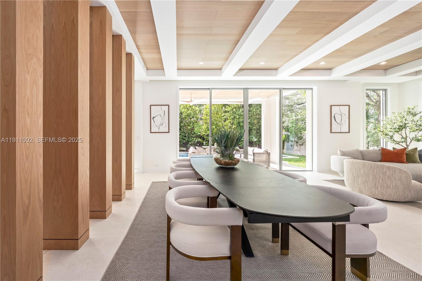 ROCK REEF - Residential