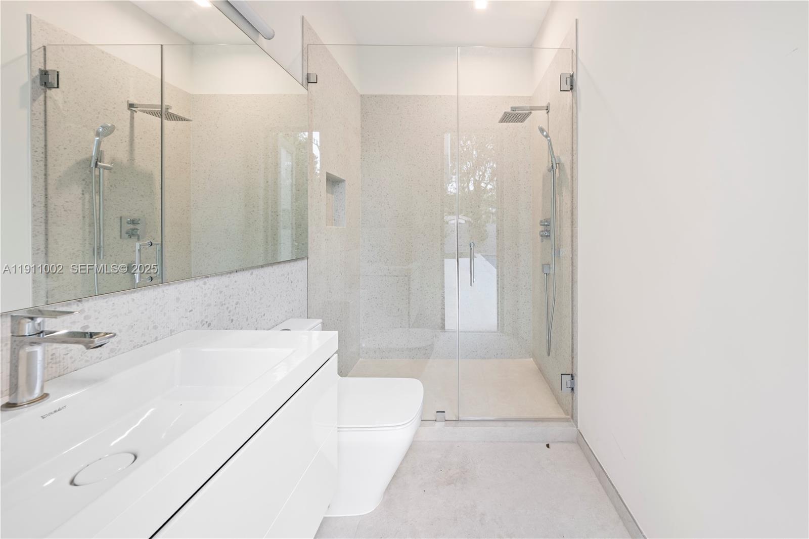 ROCK REEF - Residential