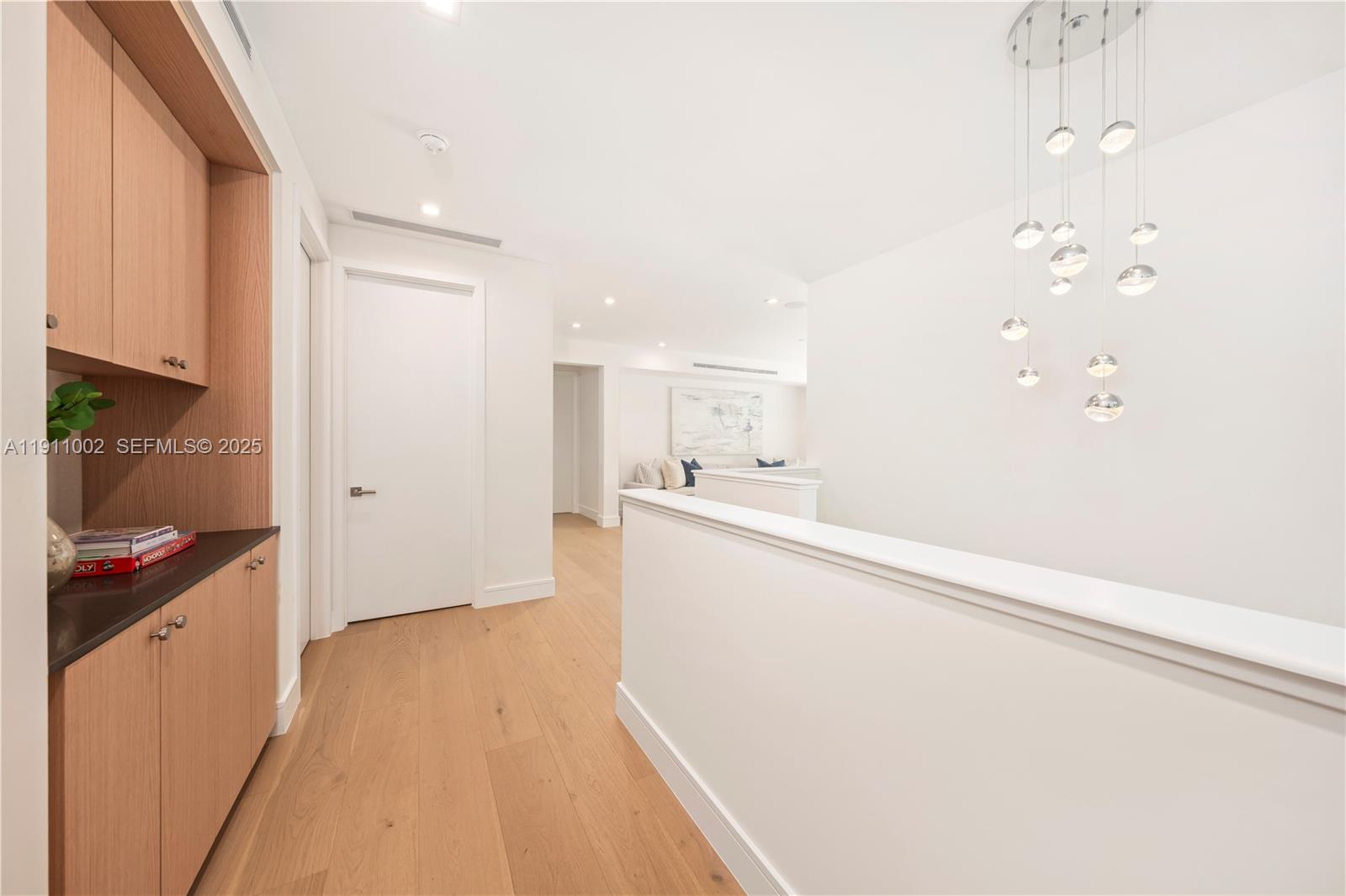 ROCK REEF - Residential