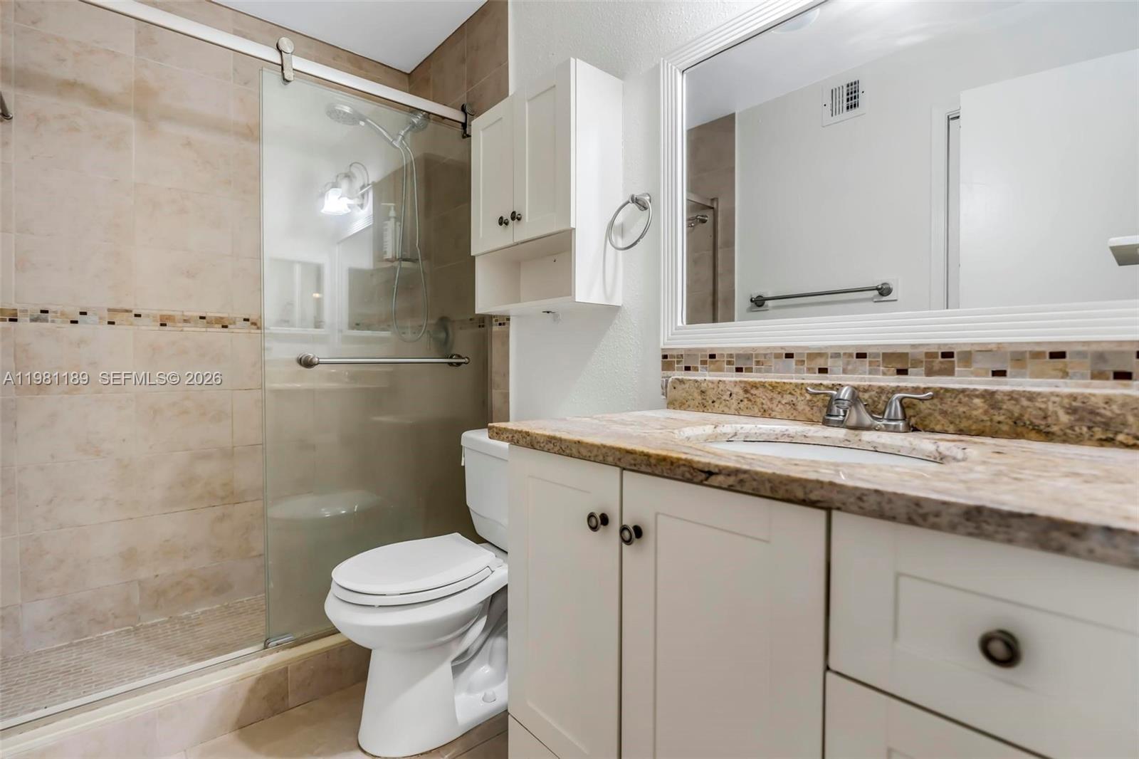 SAVANNAH AT RIVERSIDE CON - Residential