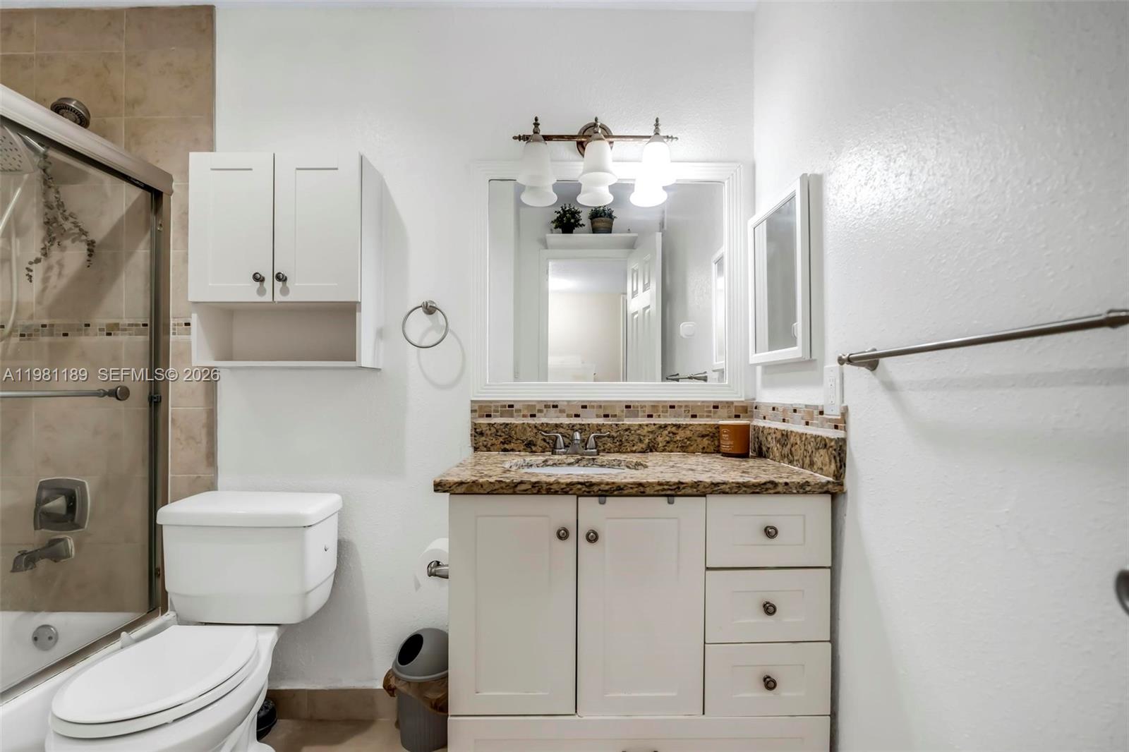 SAVANNAH AT RIVERSIDE CON - Residential