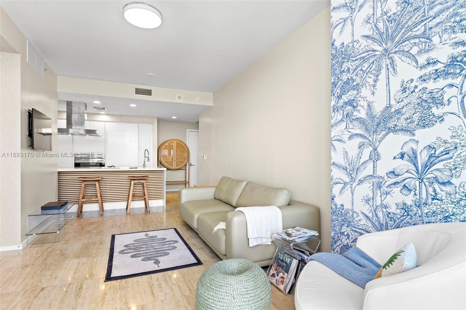 CAPRI SOUTH BEACH CONDO - Residential Lease
