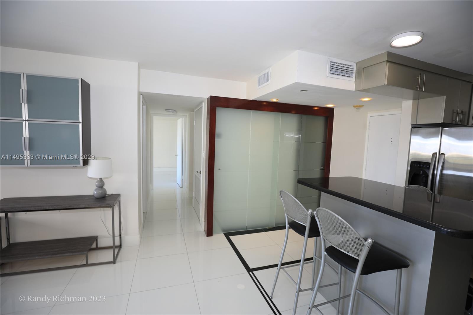 CHARTER CLUB CONDO - Residential Lease