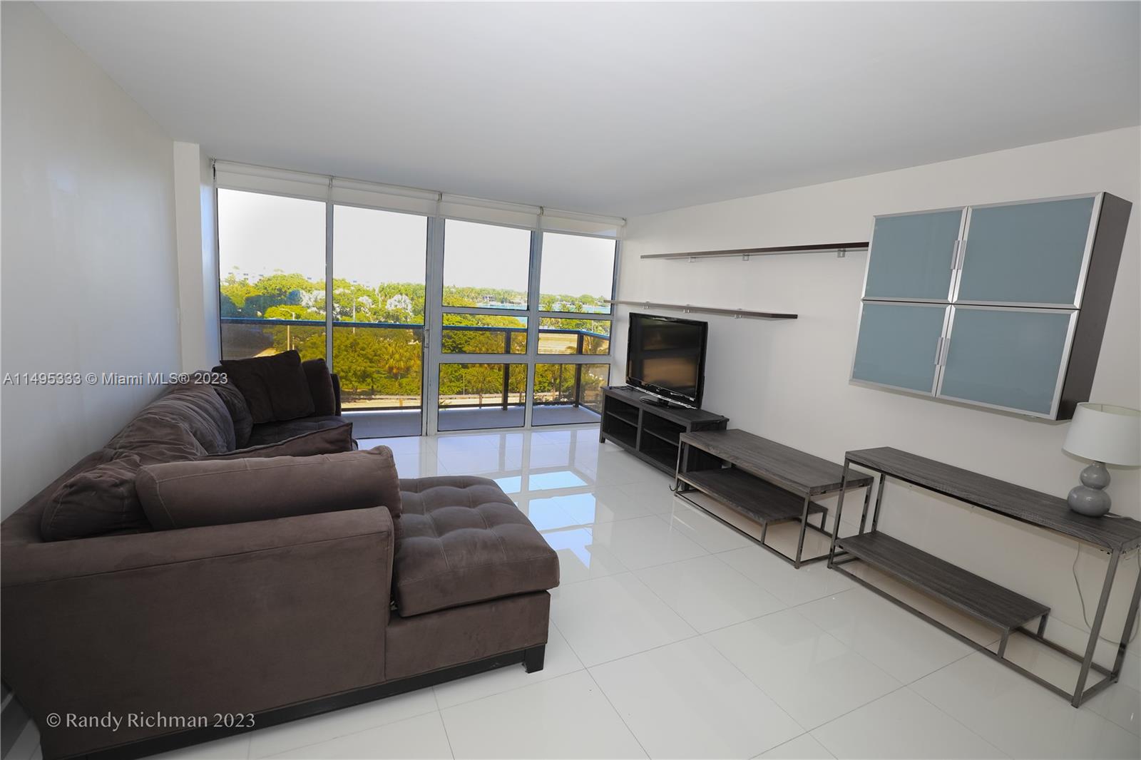 CHARTER CLUB CONDO - Residential Lease