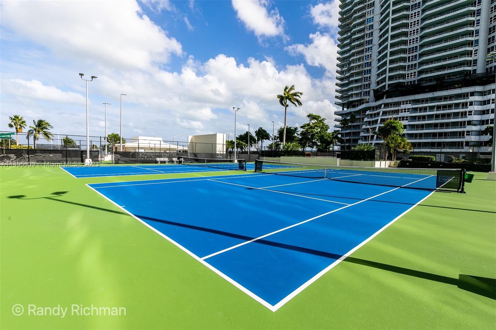 CHARTER CLUB CONDO - Residential Lease