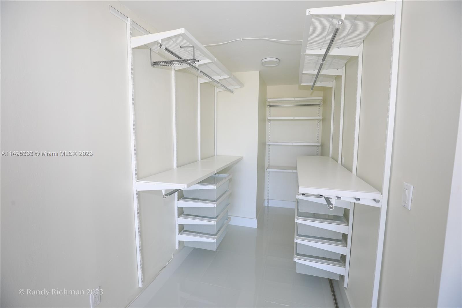 CHARTER CLUB CONDO - Residential Lease