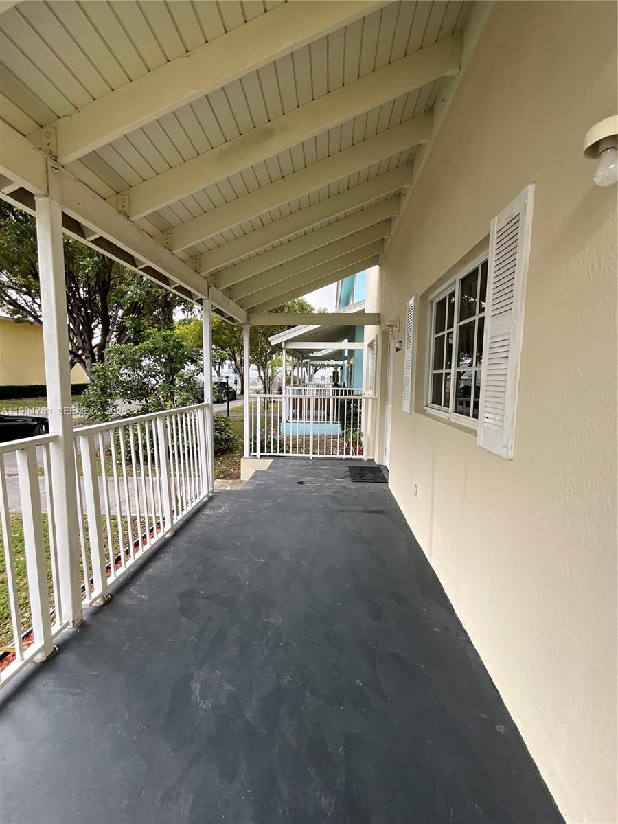 THE VILLAS OF ST AGNES CO - Residential Lease