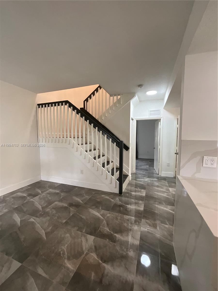 THE VILLAS OF ST AGNES CO - Residential Lease