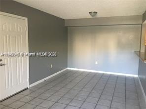 LE CLUB - Residential Lease