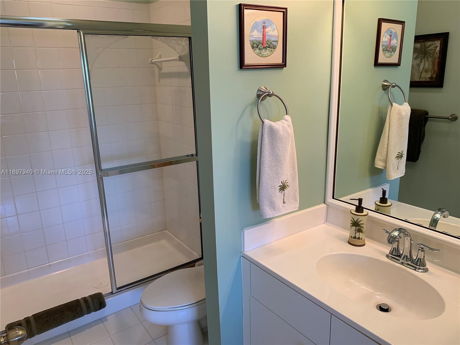 HANSONS LANDING CONDO - Residential