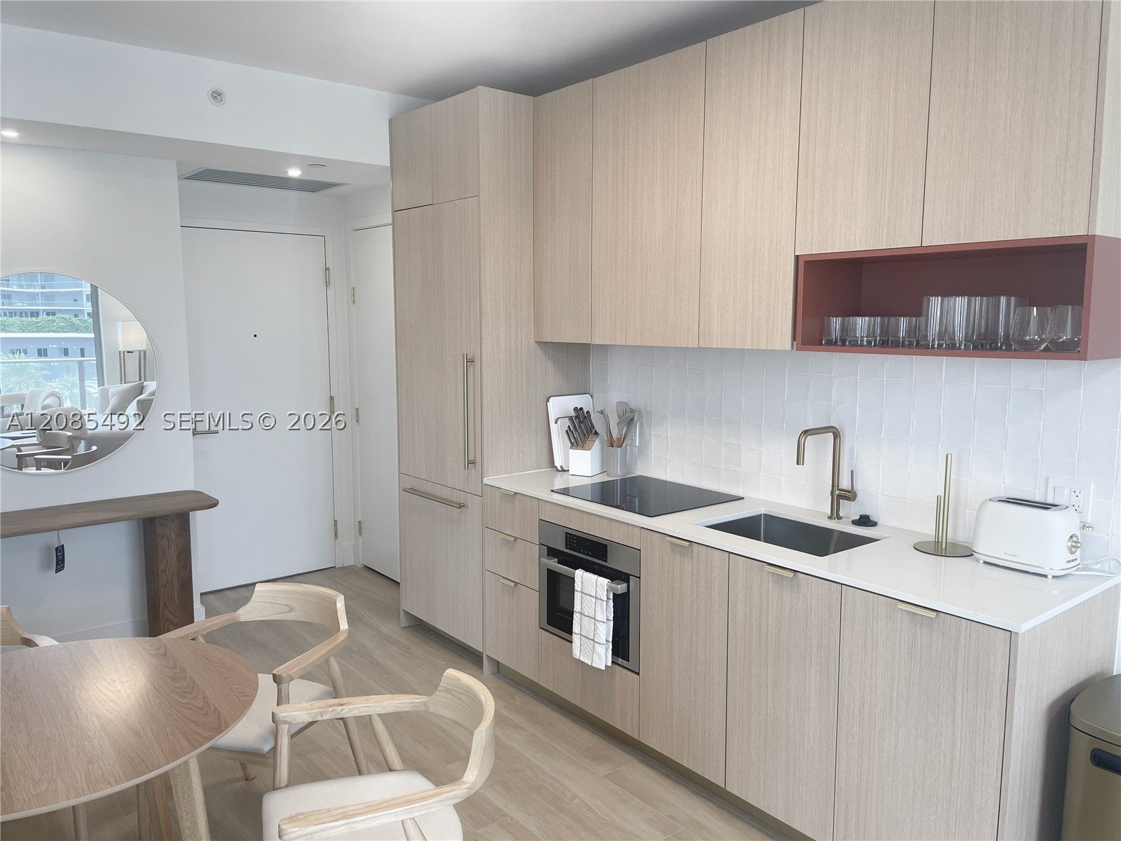 90 NE 32nd St 1001