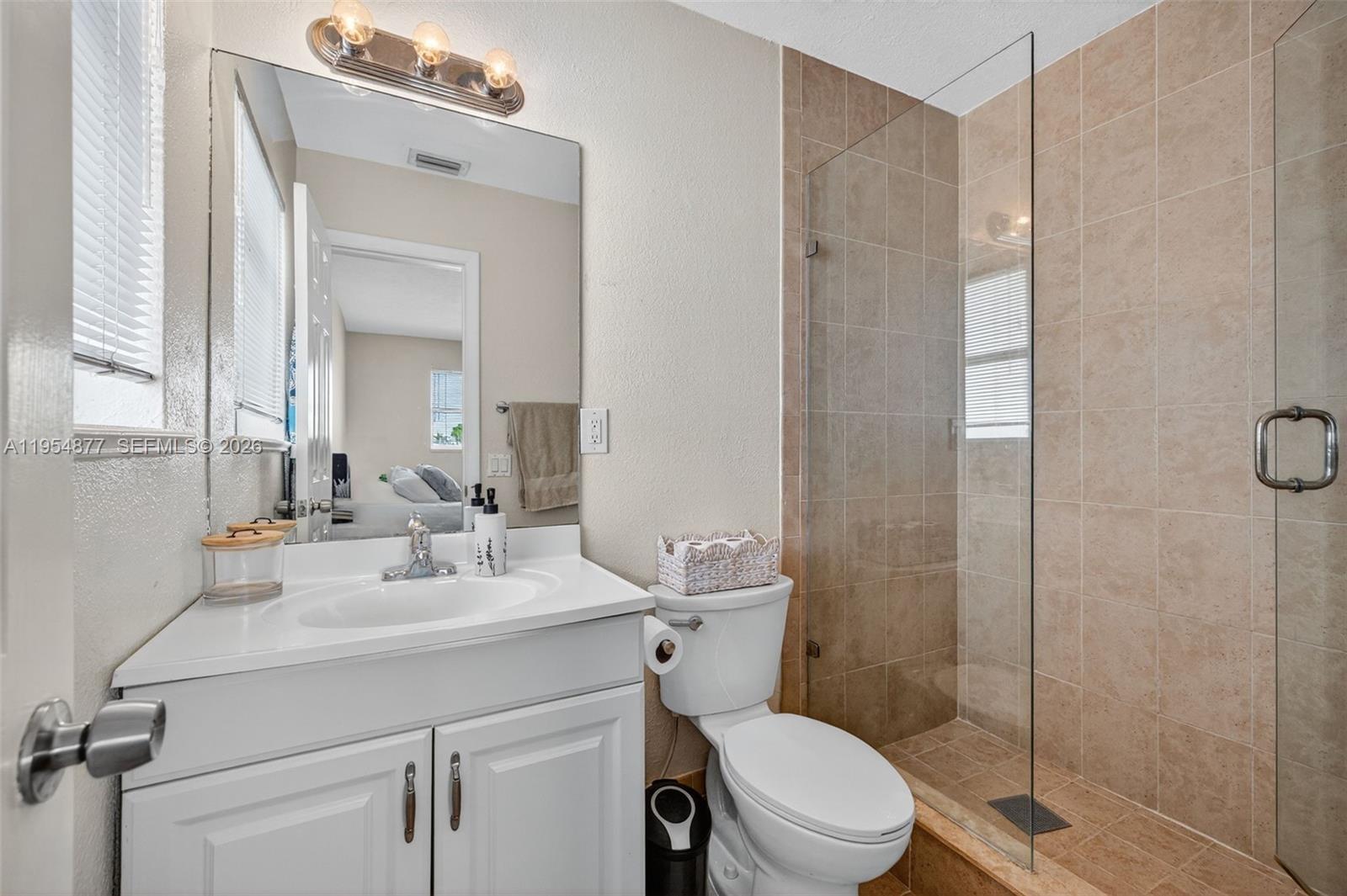 DU BARRY CONDO - Residential