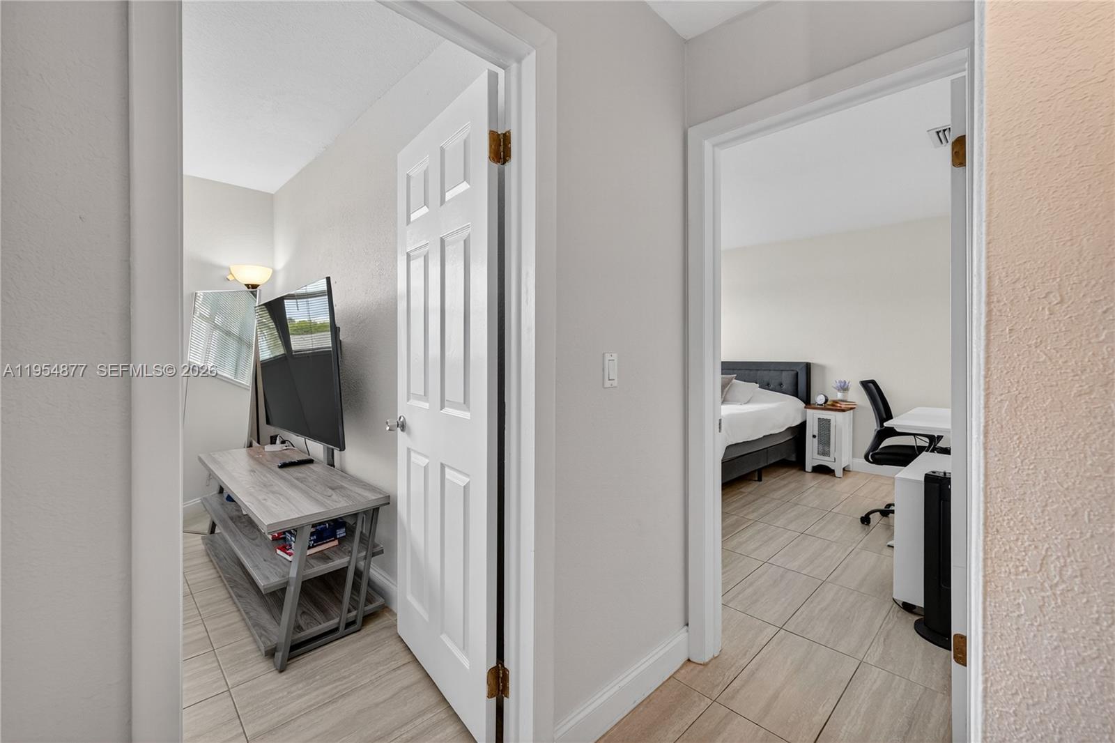 DU BARRY CONDO - Residential