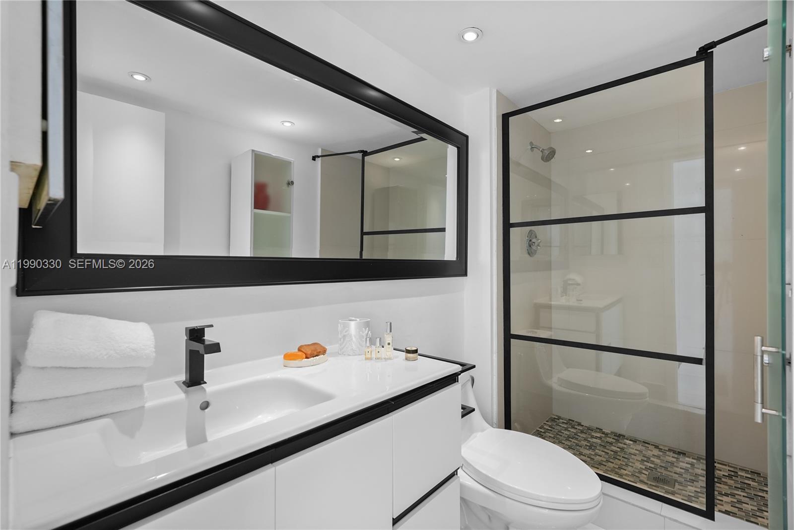 CORONADO CONDO- TOWER II - Residential