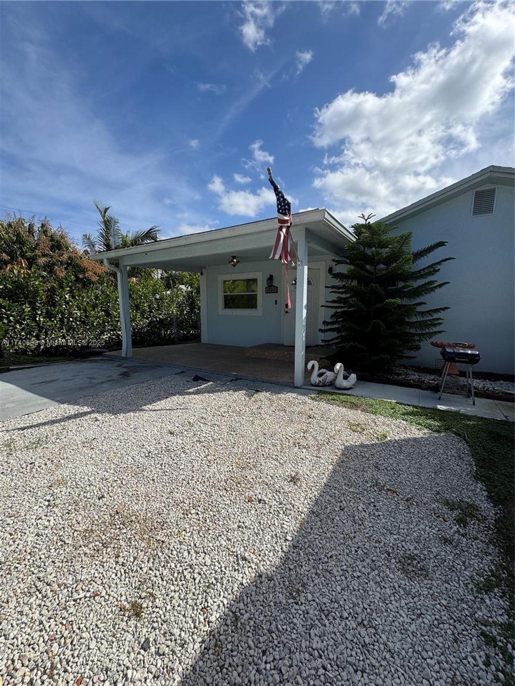 Photo of 1020 Filer Rd #1020, Lake Worth, FL 33461 (MLS # A11740688)