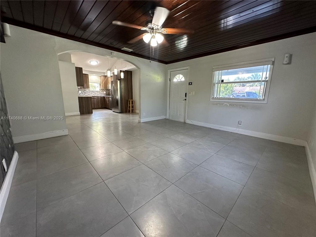 Photo of 1020 Filer Rd #1020, Lake Worth, FL 33461 (MLS # A11740688)