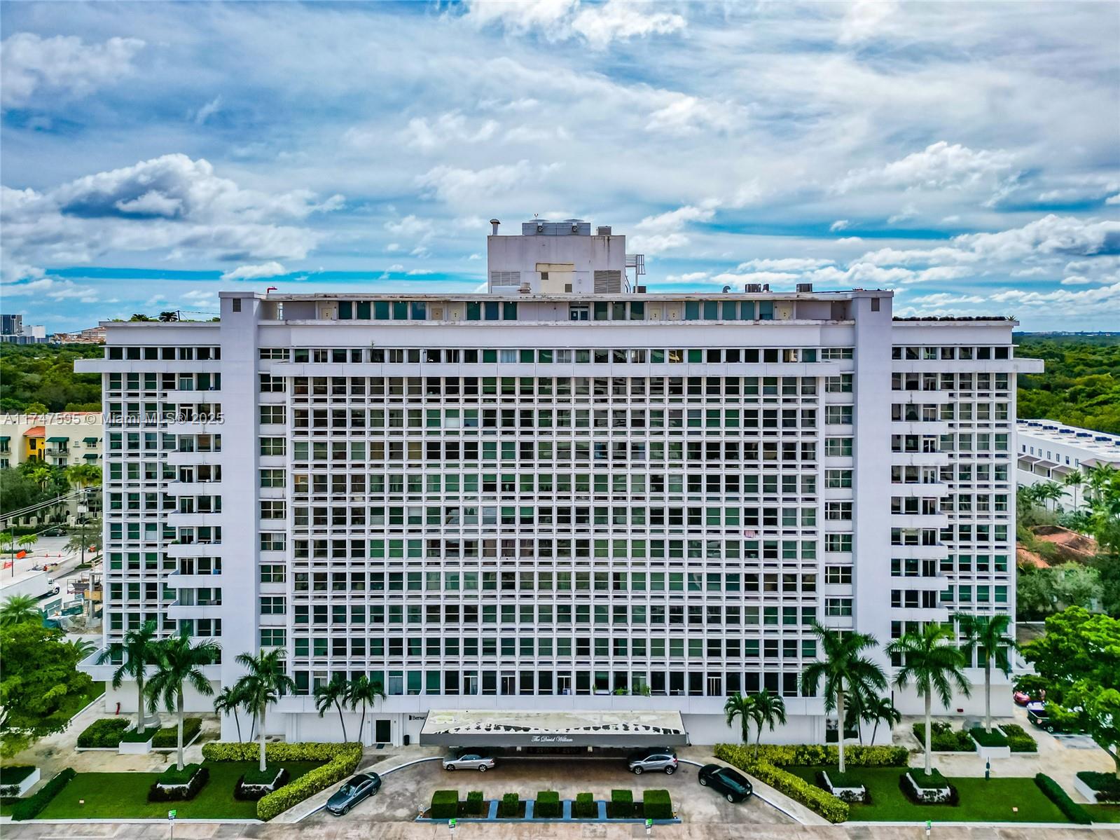 Property for Sale at 700 Biltmore Way 802, Coral Gables, Broward County, Florida - Bedrooms: 1 
Bathrooms: 1  - $350,000