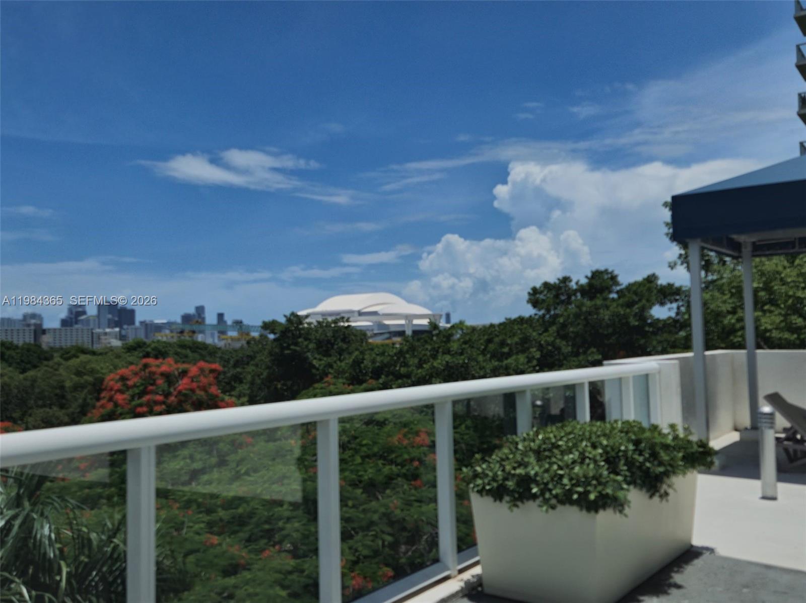 TERRAZAS RIVERPARK VILLAG - Residential