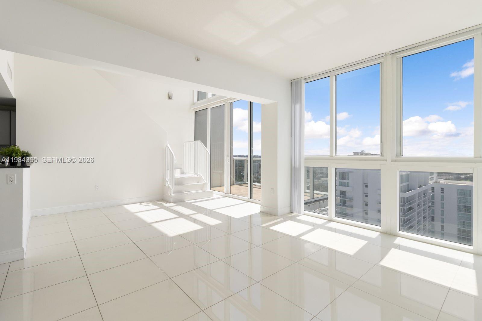 TERRAZAS RIVERPARK VILLAG - Residential