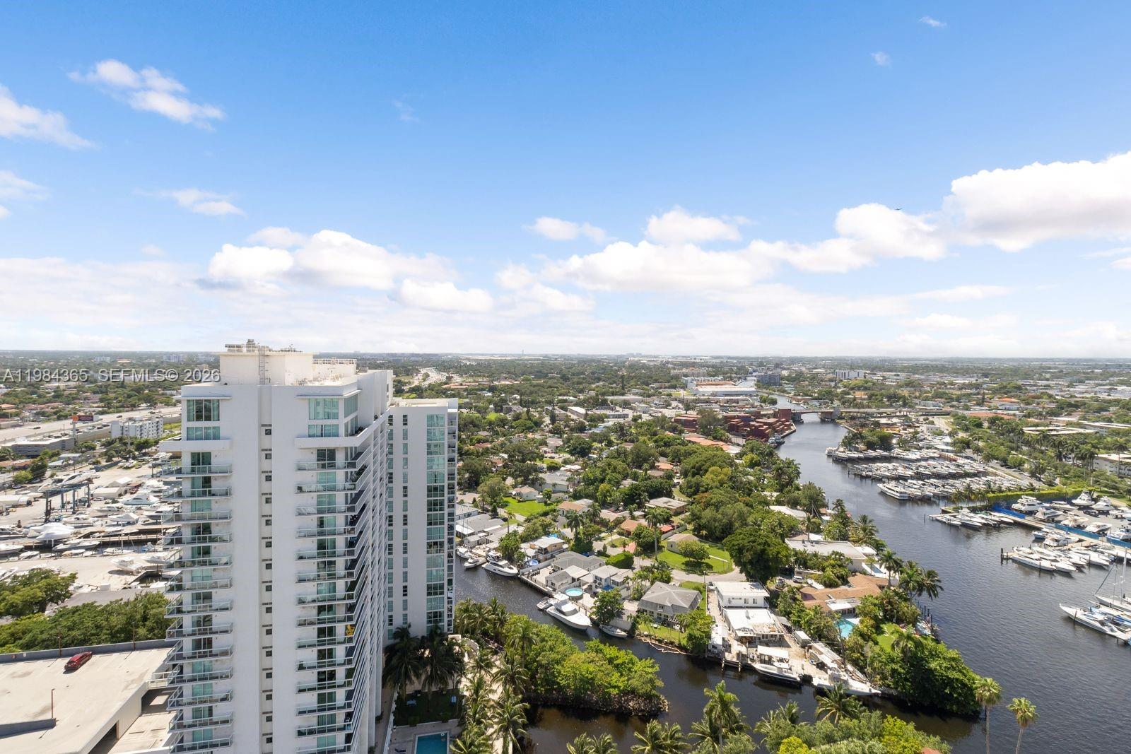 TERRAZAS RIVERPARK VILLAG - Residential