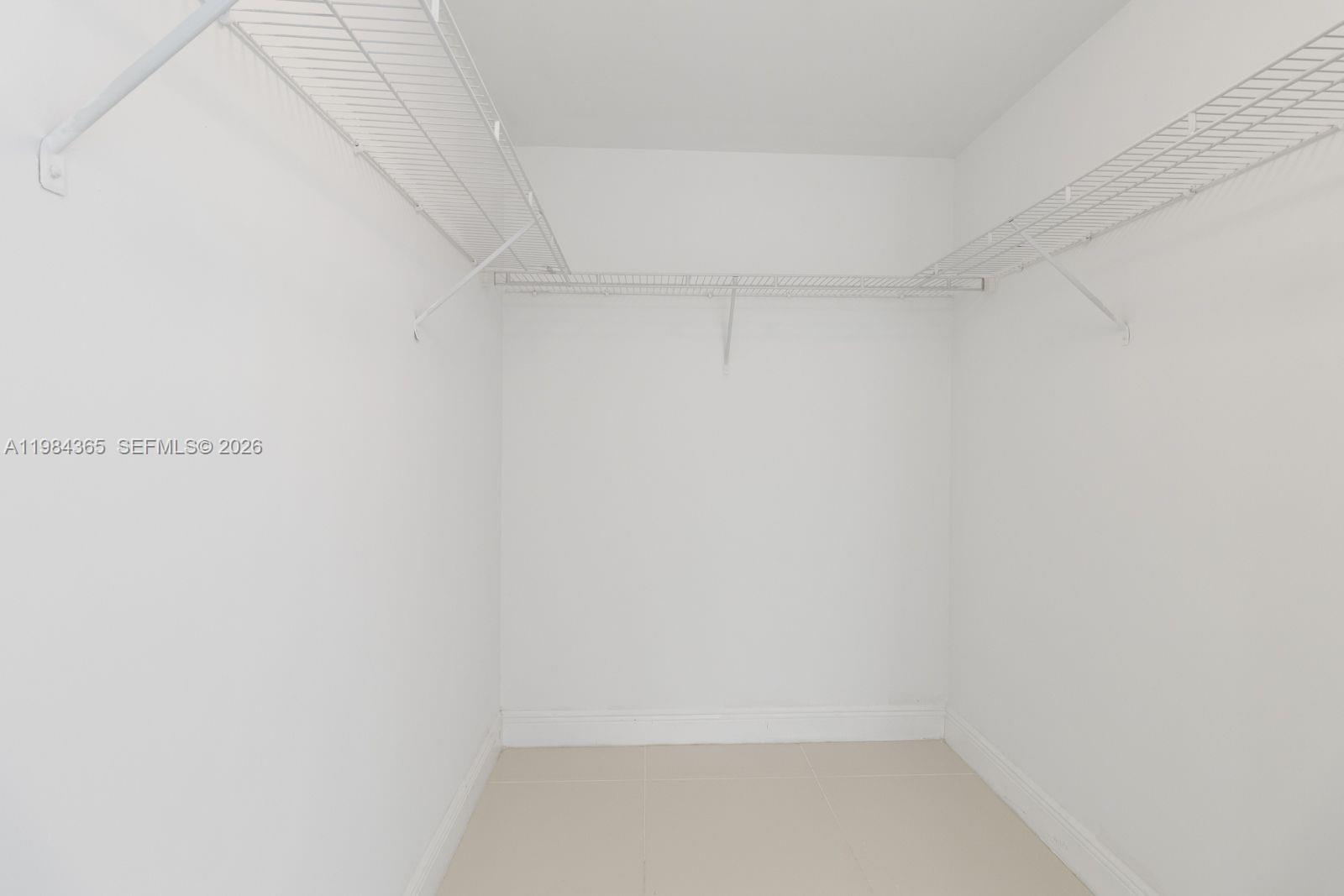 TERRAZAS RIVERPARK VILLAG - Residential