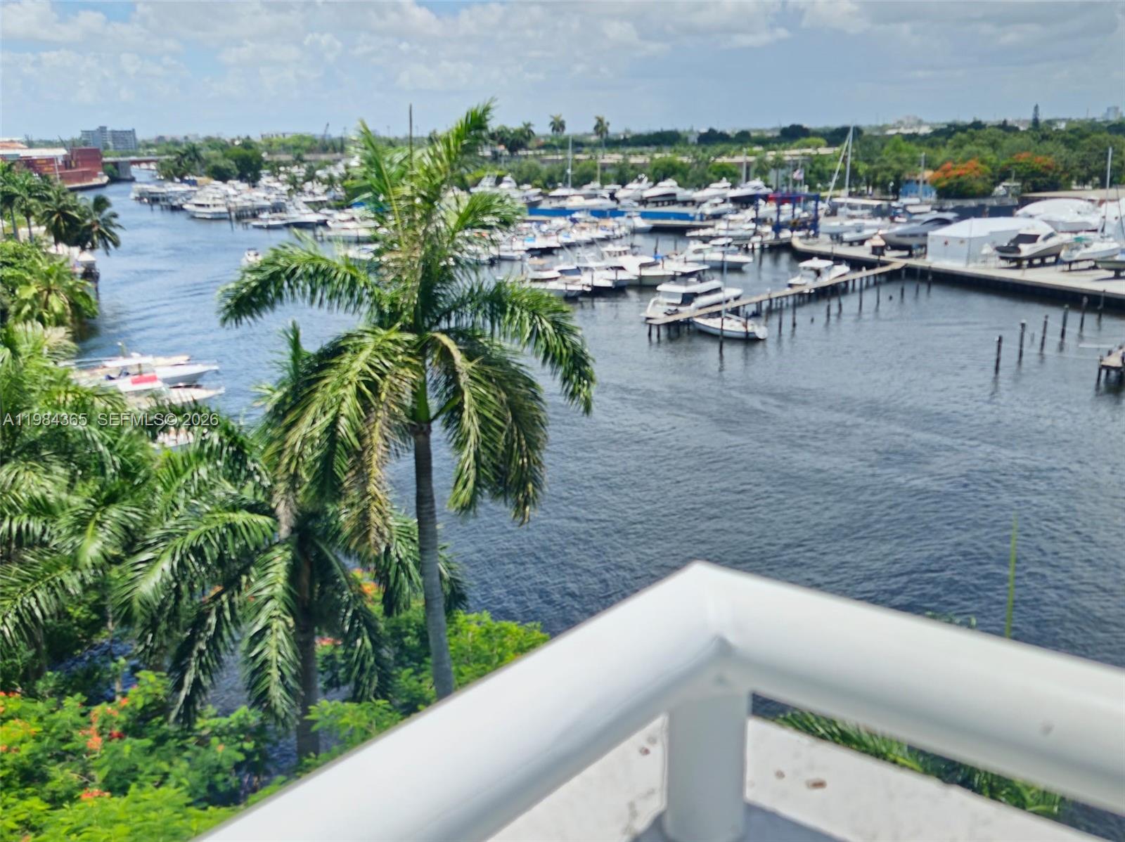 TERRAZAS RIVERPARK VILLAG - Residential