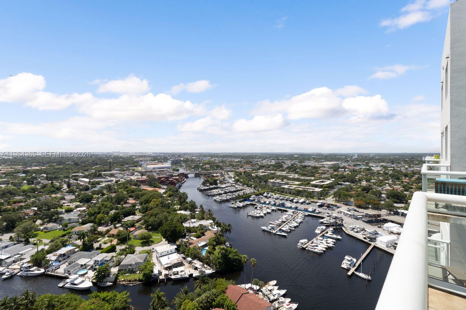 TERRAZAS RIVERPARK VILLAG - Residential