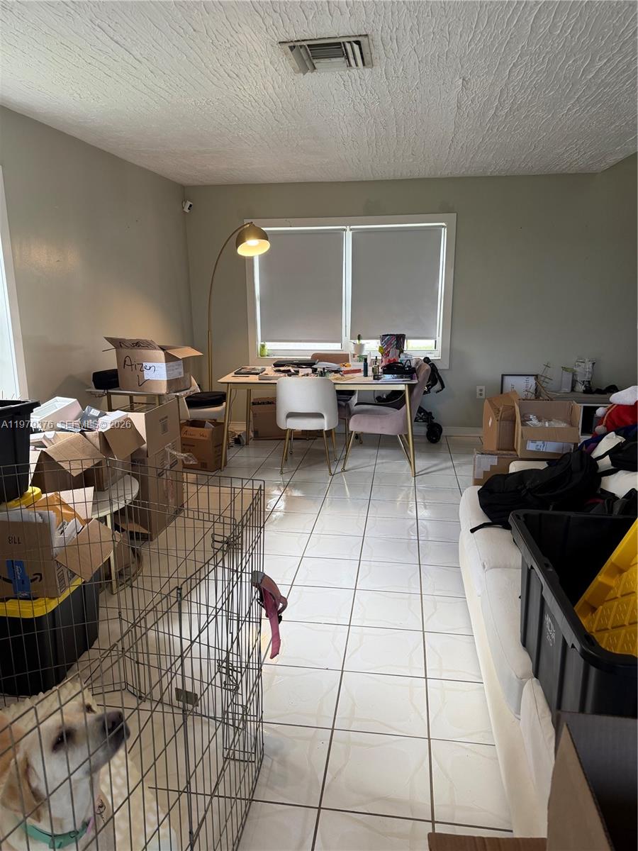 CHANTE-CLARE - Residential