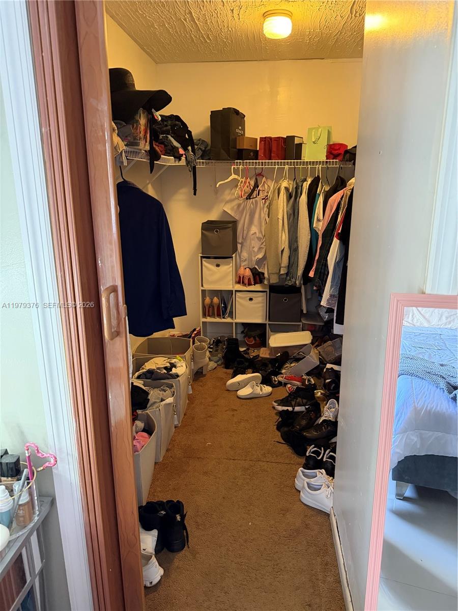 CHANTE-CLARE - Residential