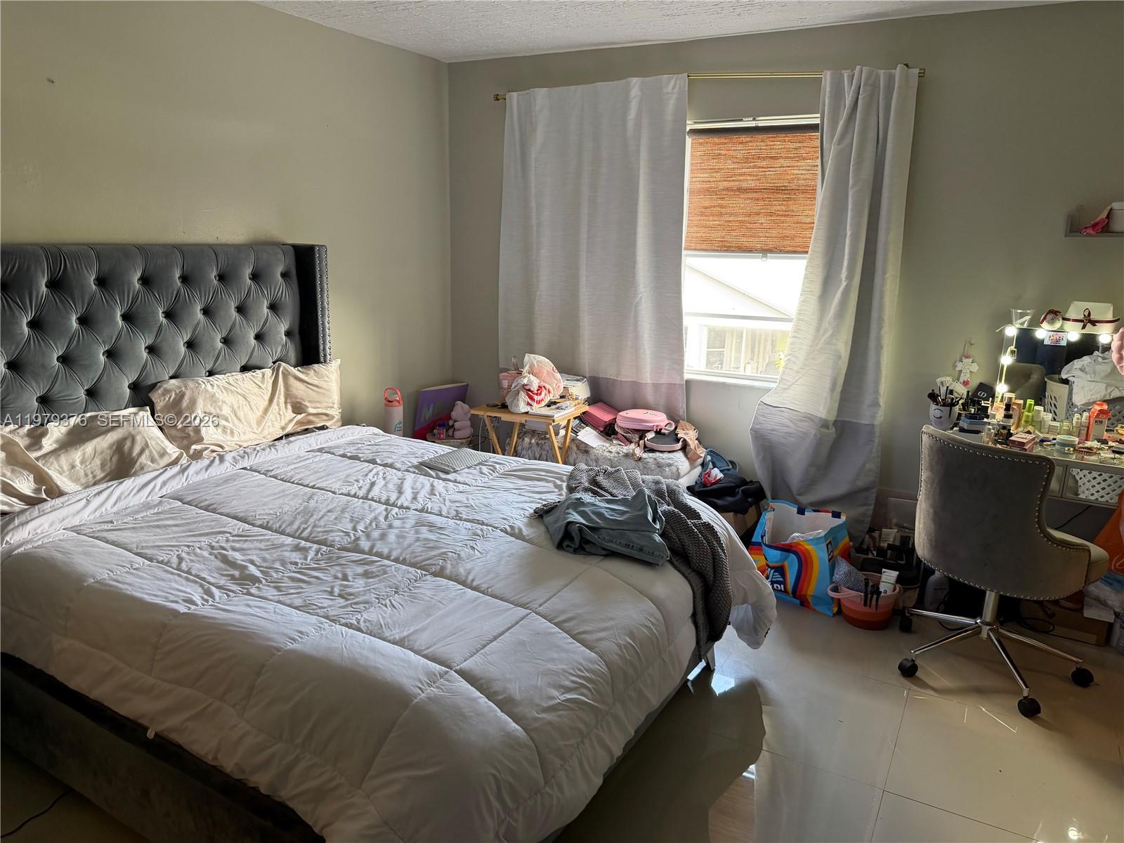 CHANTE-CLARE - Residential