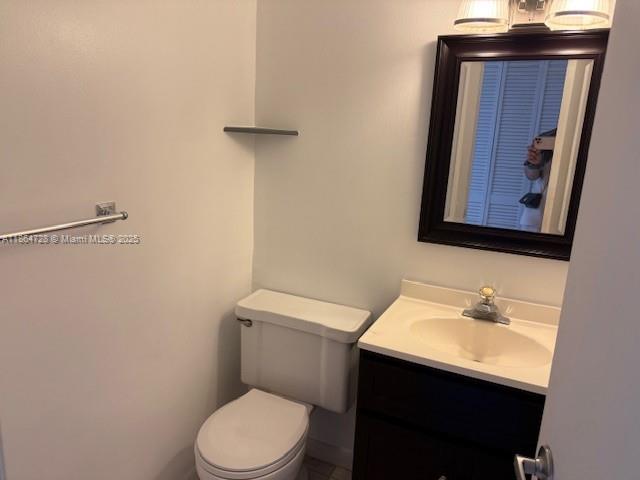 SANTA MONICA CONDOMINIUM - Residential Lease