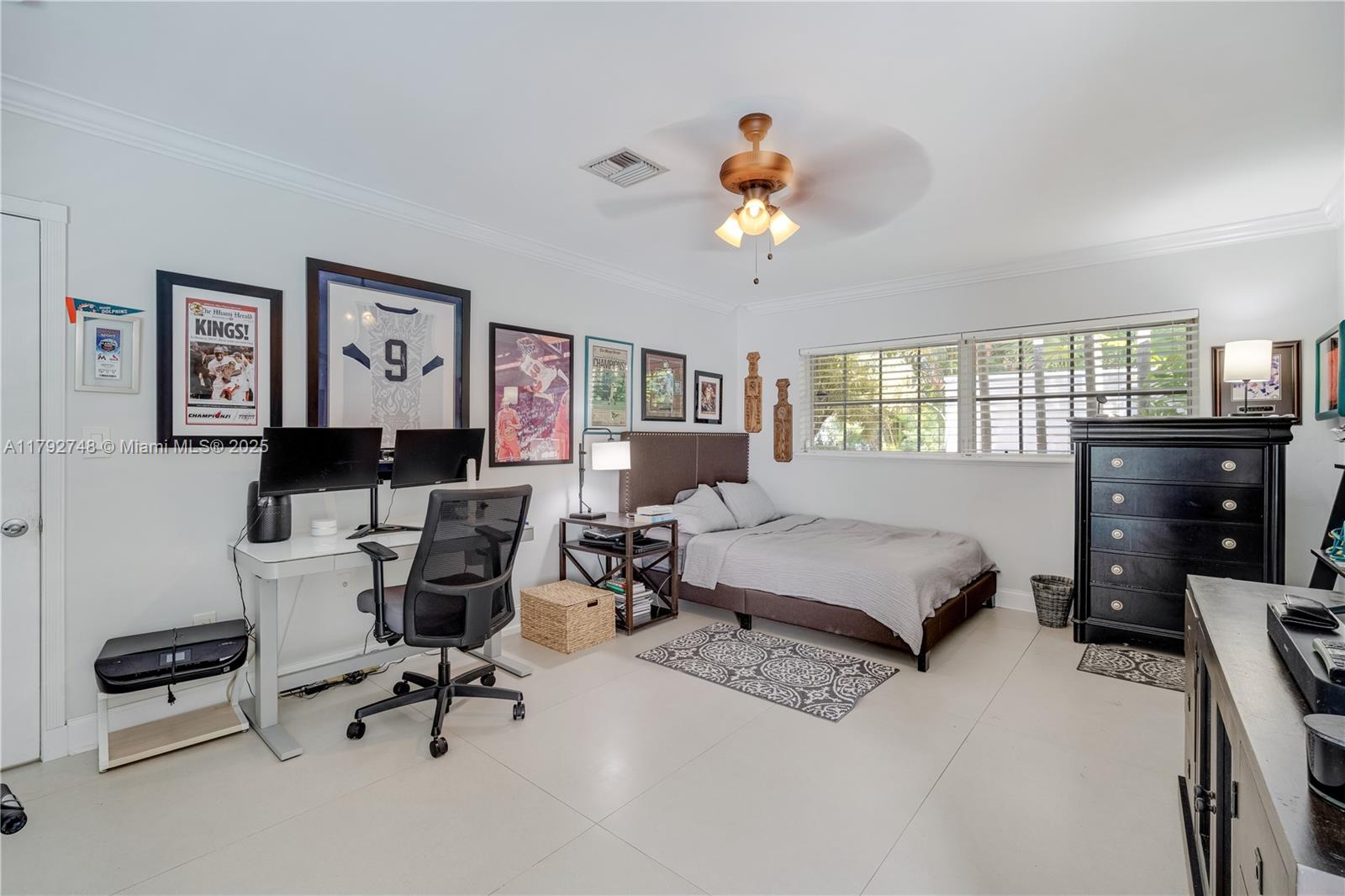 ROCK LAKE - Residential