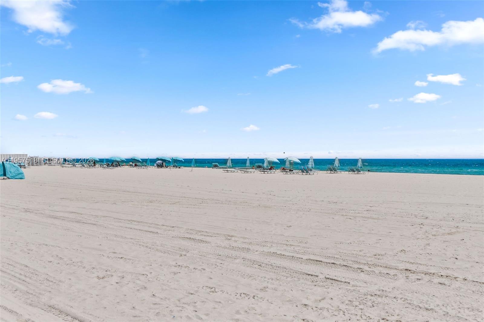 2655 Collins Ave 2301