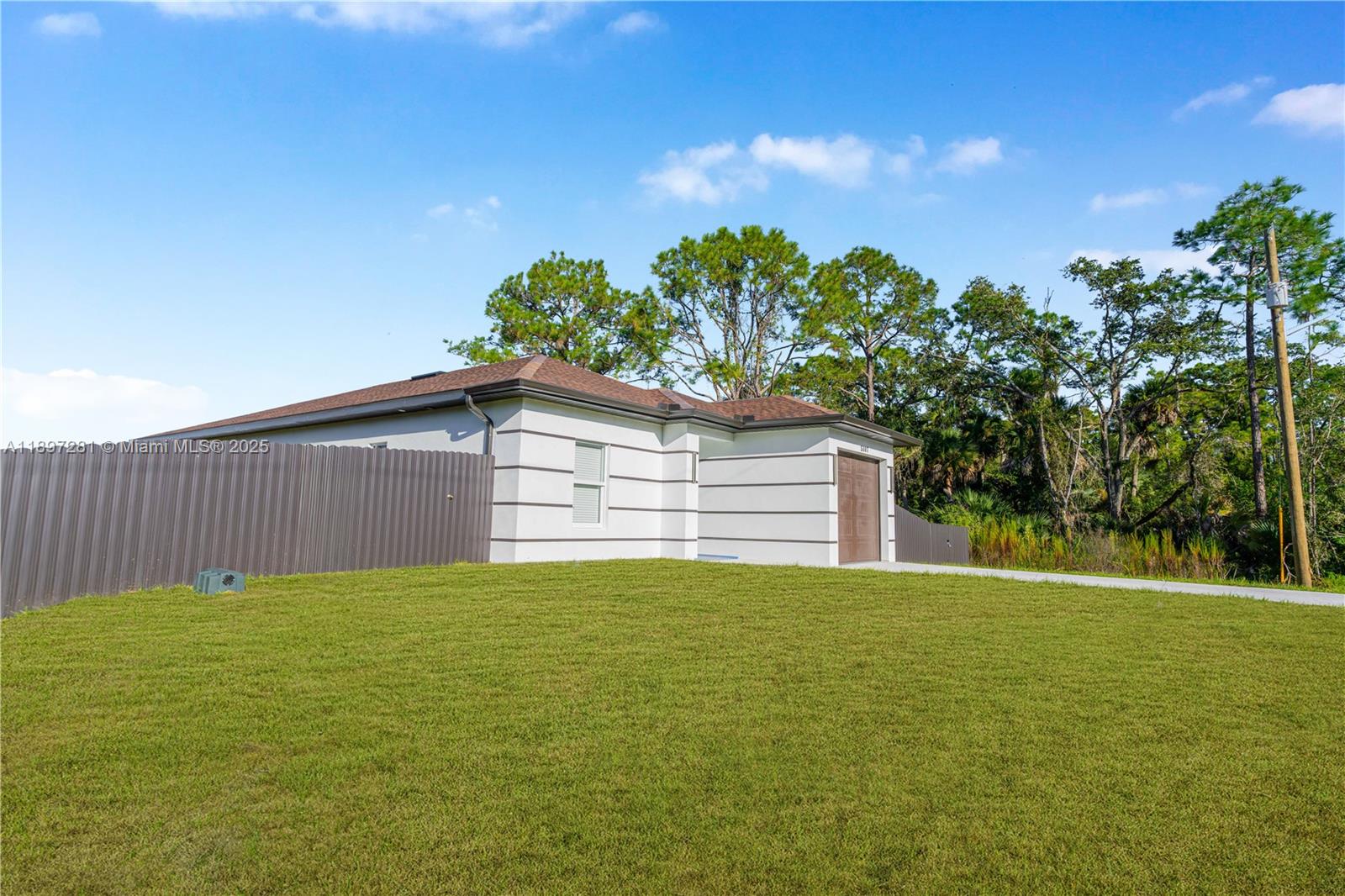LEHIGH ACRES - Residential
