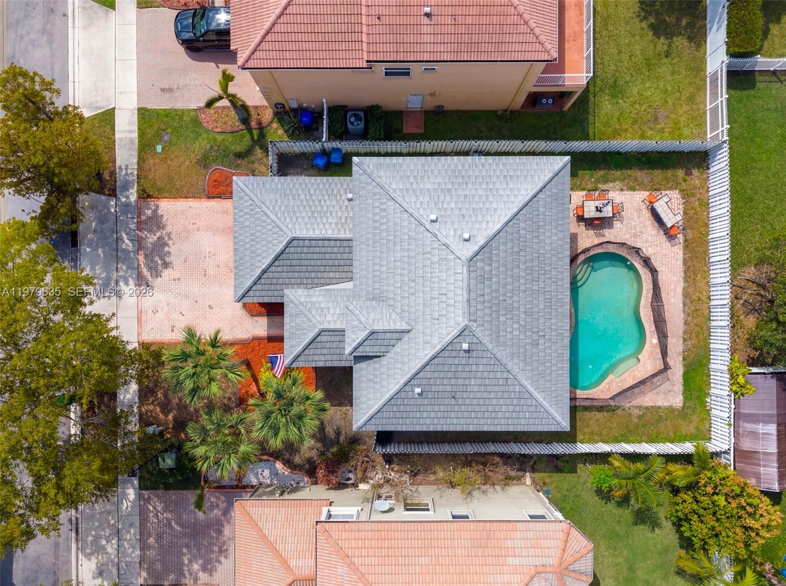 RIVIERA ISLES II - Residential