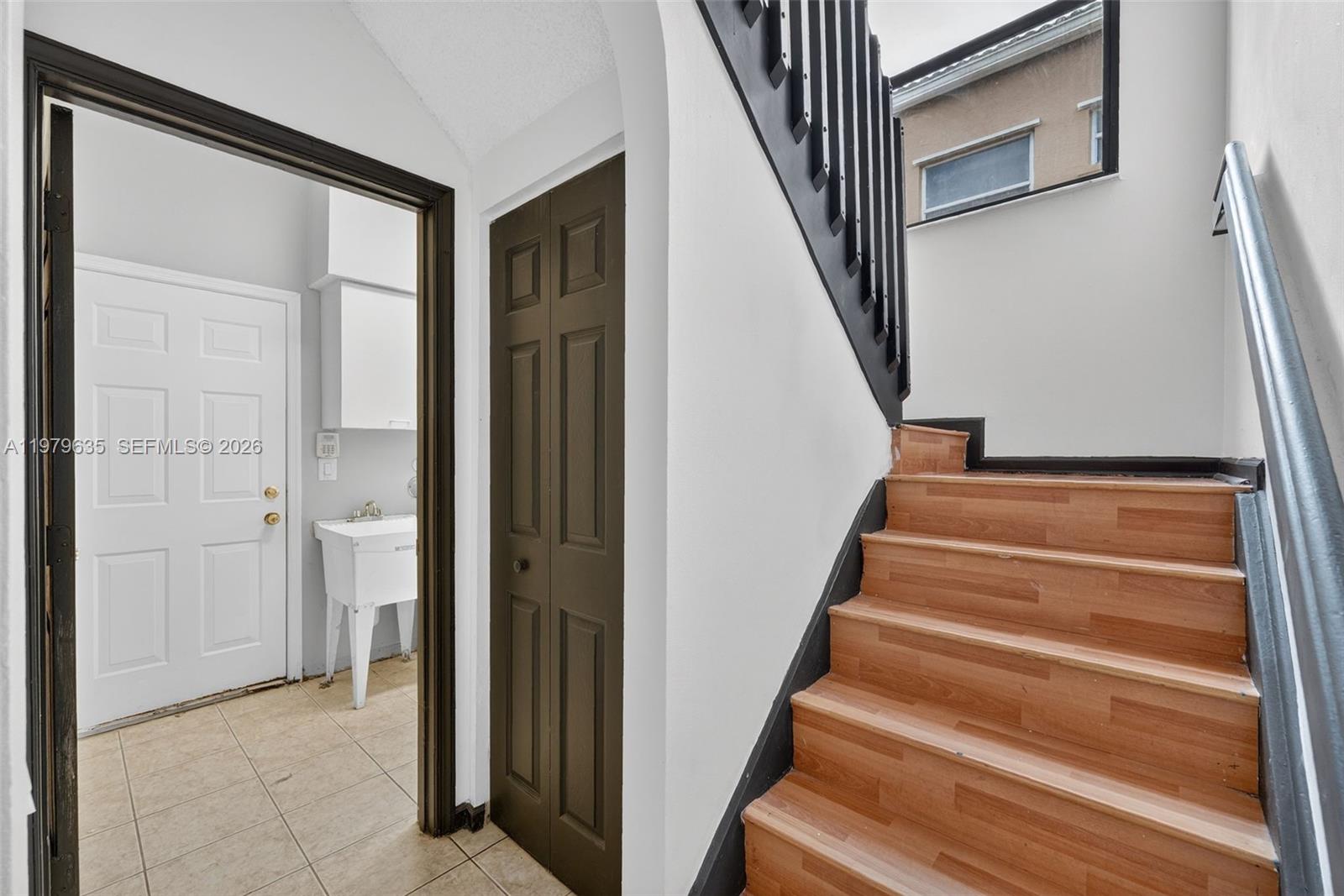 RIVIERA ISLES II - Residential