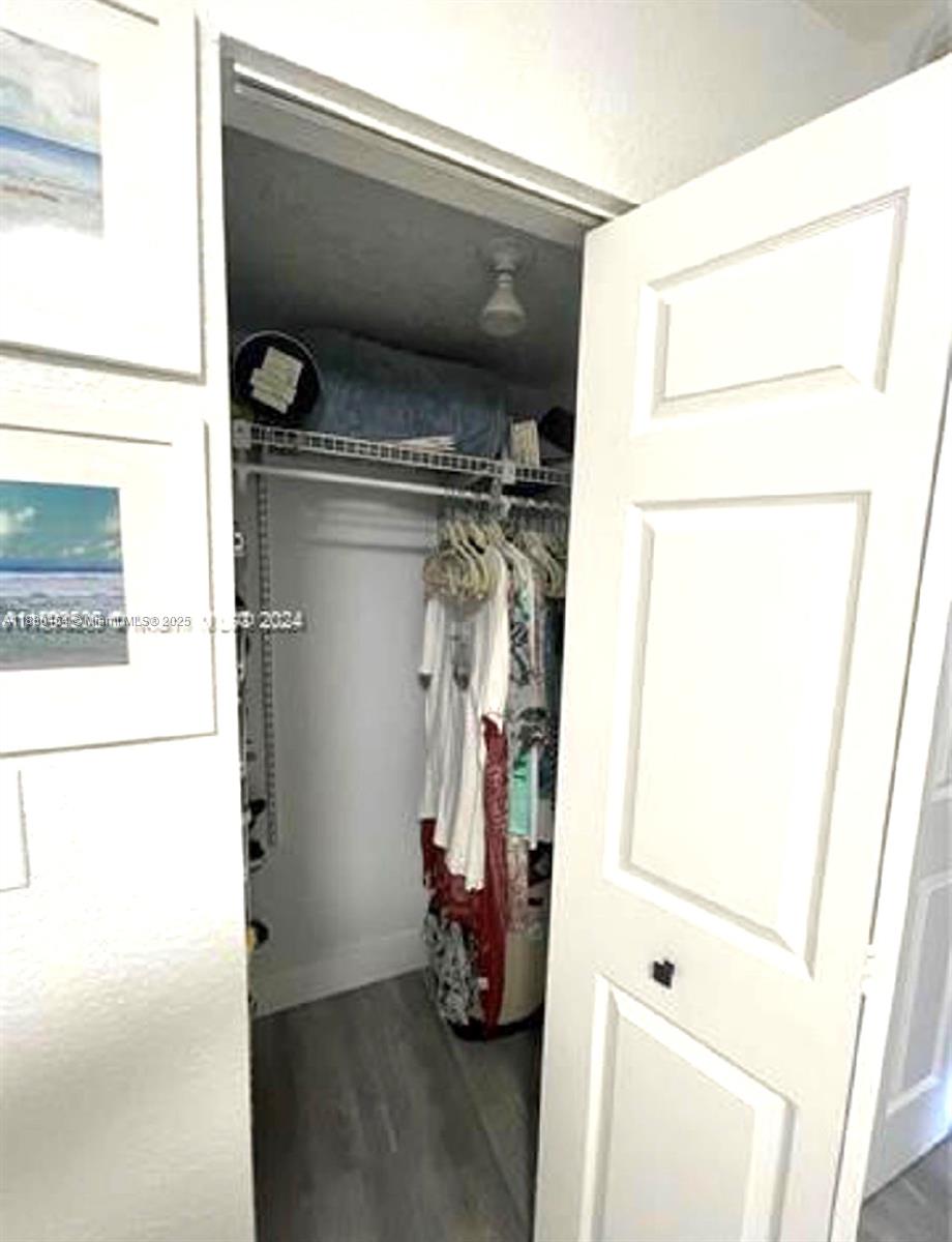 EDEN POINT NORTH CONDO - Residential Lease
