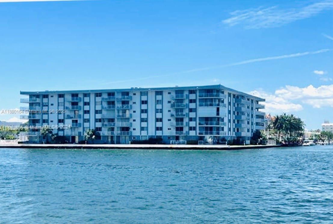 EDEN POINT NORTH CONDO - Residential Lease