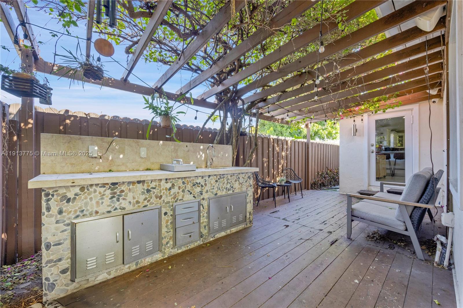 LE JEUNE PLACE - Residential