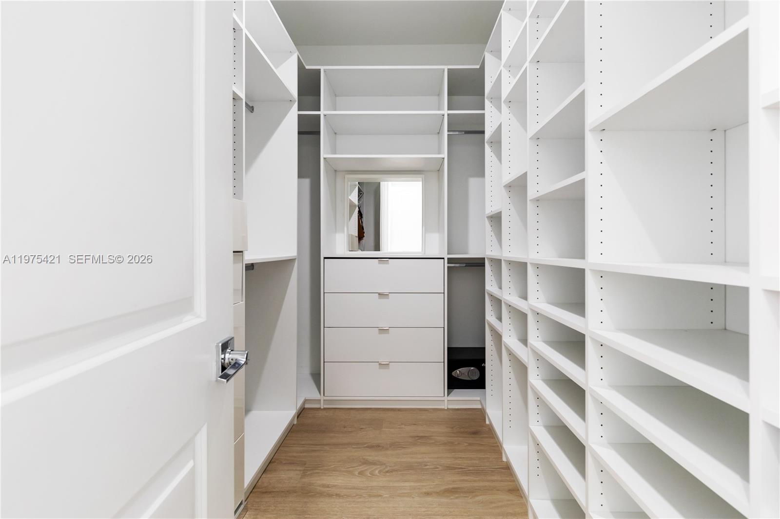 DOWNTOWN DORAL SOUTH PHAS - Residential Lease