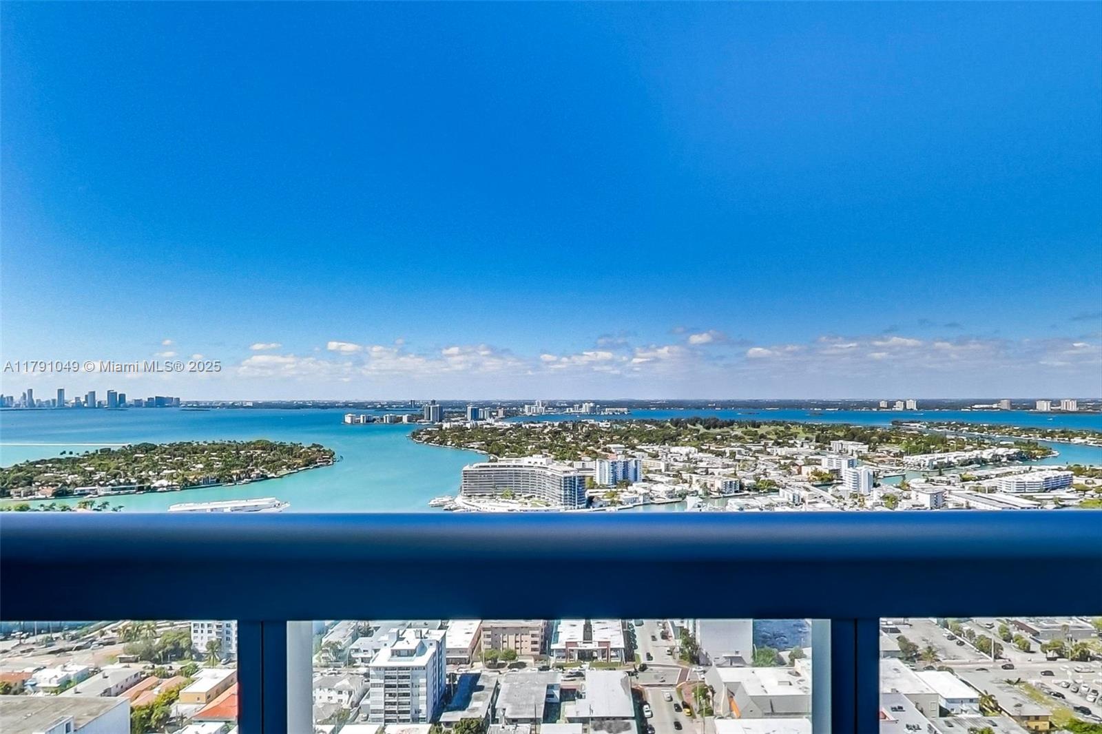 NORTH CARILLON BEACH COND - Residential