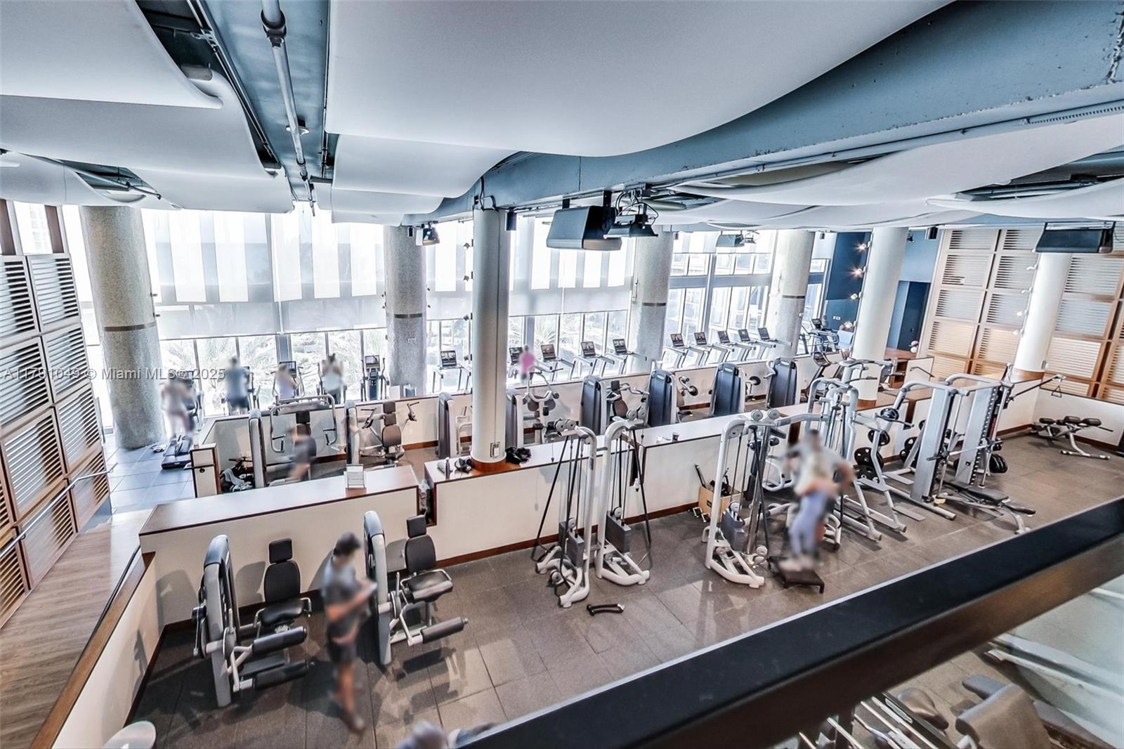 NORTH CARILLON BEACH COND - Residential